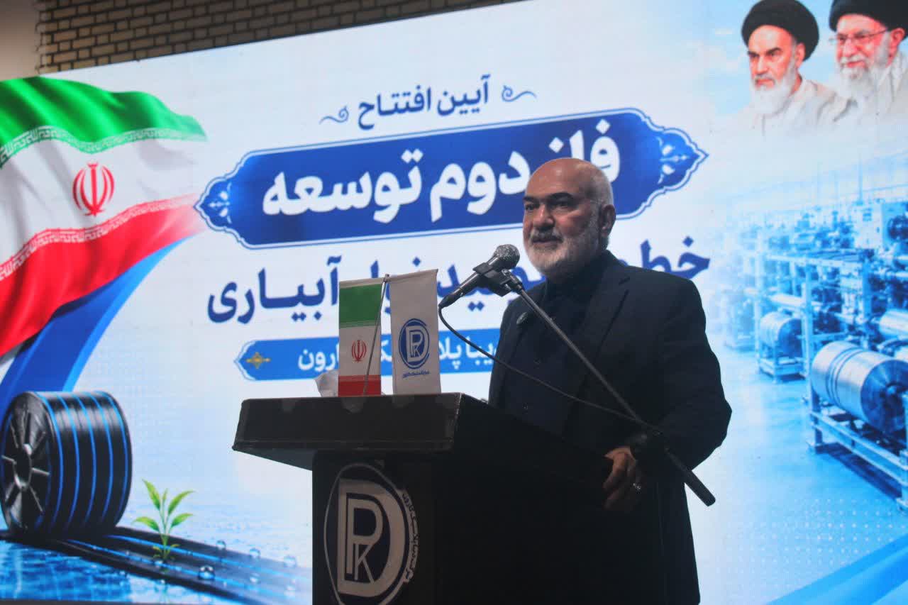 استاندار خوزستان: توسعه استان از رهگذر تقویت بخش خصوصی محقق می‌شود / همتی: بانک مرکزی از طرح‌های کلیدی کشاورزی و صنعتی خوزستان حمایت می‌کند