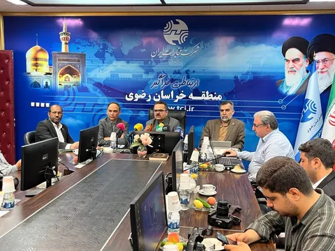 زیرساخت فیبرنوری در ۵۴ درصد از پهنه مشهد انجام شده است