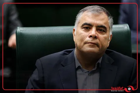 وزیر نفت : بیش از ۵۵۰ اصابت به جزیره خارک داشتیم
