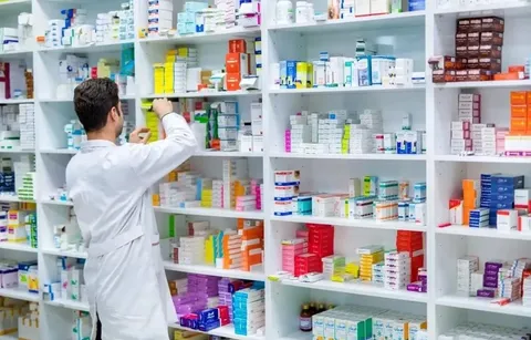 فعالیت داروخانه‌های محدوده مصلی و خیابان آزادی تهران در روز‌های ۱۳ و ۱۴ و ۱۵ تیرماه
