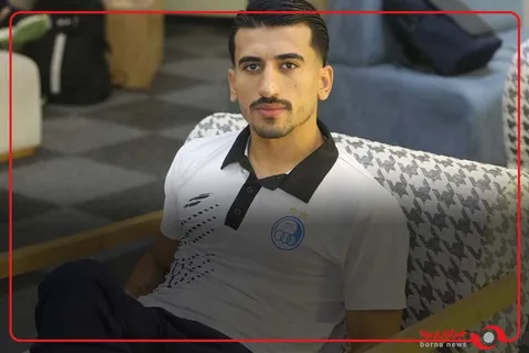 تصاویری از صالح حردانی، مدافع اخراجی استقلال در بخش VIP ورزشگاه