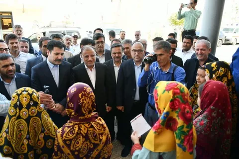 معاون رئیس جمهور آی‌سی‌یو بیمارستان شهرستان مرزی مراوه‌تپه را افتتاح کرد