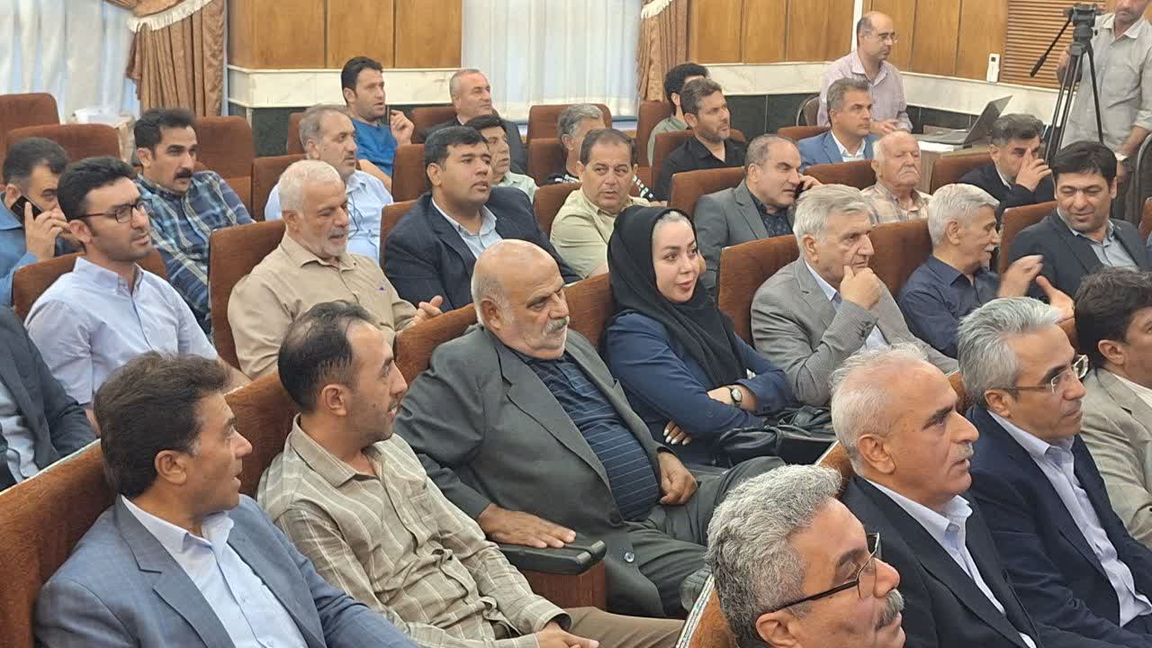 بازدار: قیمت‌گذاری دستوری محصولات کشاورزی منطقی نیست/ قزوین آماده پیشگامی در واردات نهاده است