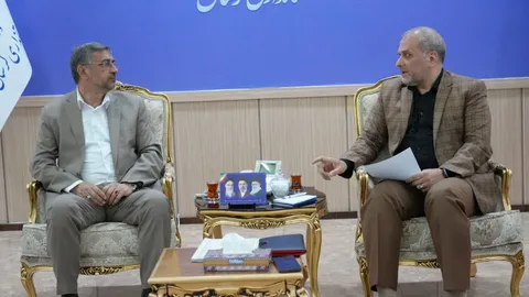 مدیرکل صداوسیما لرستان:عملکرد دولت و استاندار لرستان در جنگ‌های اخیر مثال زدنی است