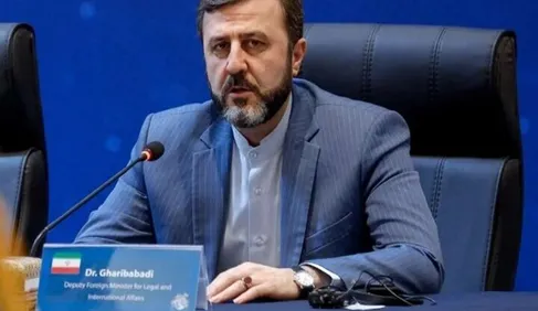 غریب آبادی: تفاهم ایران و عمان به منزله بازگشایی تنگه هرمز نیست