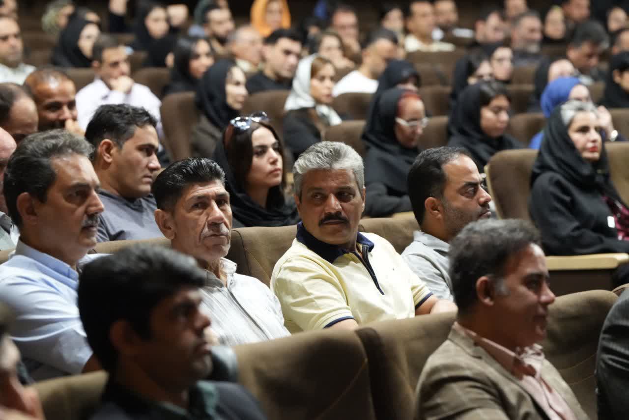 نخستین اجلاس ملی رهبران صنعت باشگاهداری در اصفهان نخستین اجلاس ملی رهبران صنعت باشگاهداری در اصفهان