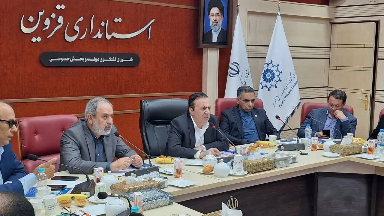 شرکت های خصولتی بایستی حسابهای بانکی خود را به استانهای محل استقرار کارخانه های خود منتقل کنند