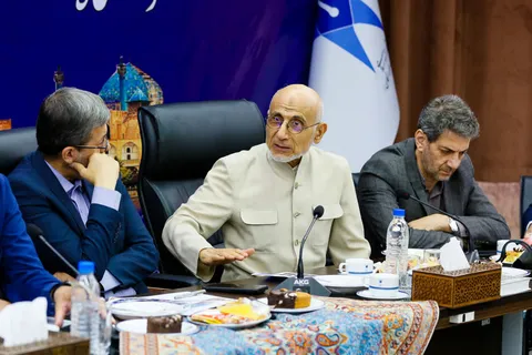 میرسلیم: انرژی خورشیدی در اصفهان، فراتر از نگاه سیاسی و نیازمند پایداری فنی است