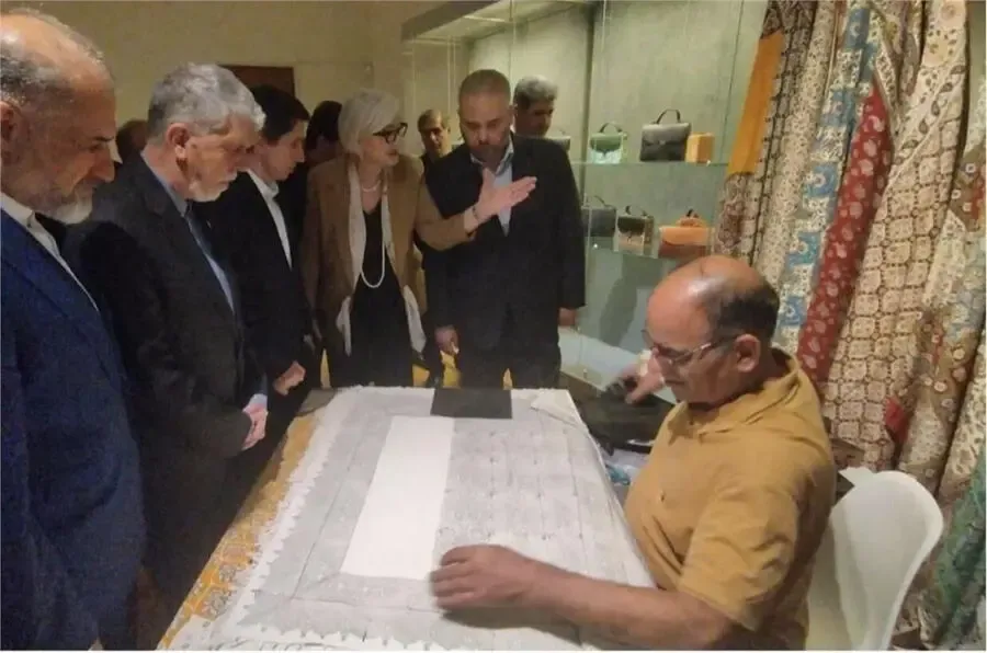 گشایش نمایشگاه هنر ایران در مسکو؛ تأکید وزیر ارشاد بر ضرورت چندجانبه‌گرایی فرهنگی