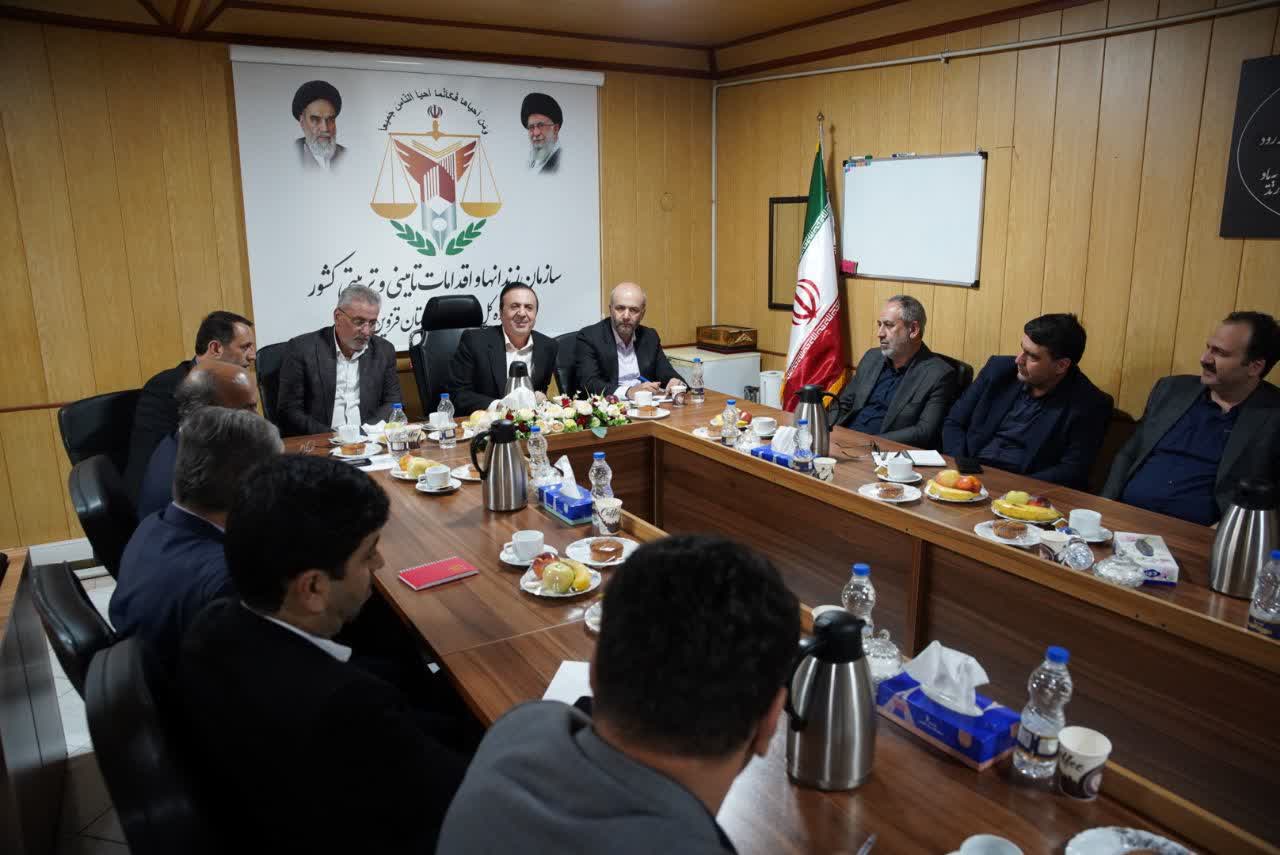 بازدید استاندار قزوین از کانون اصلاح و تربیت و زندان مرکزی 