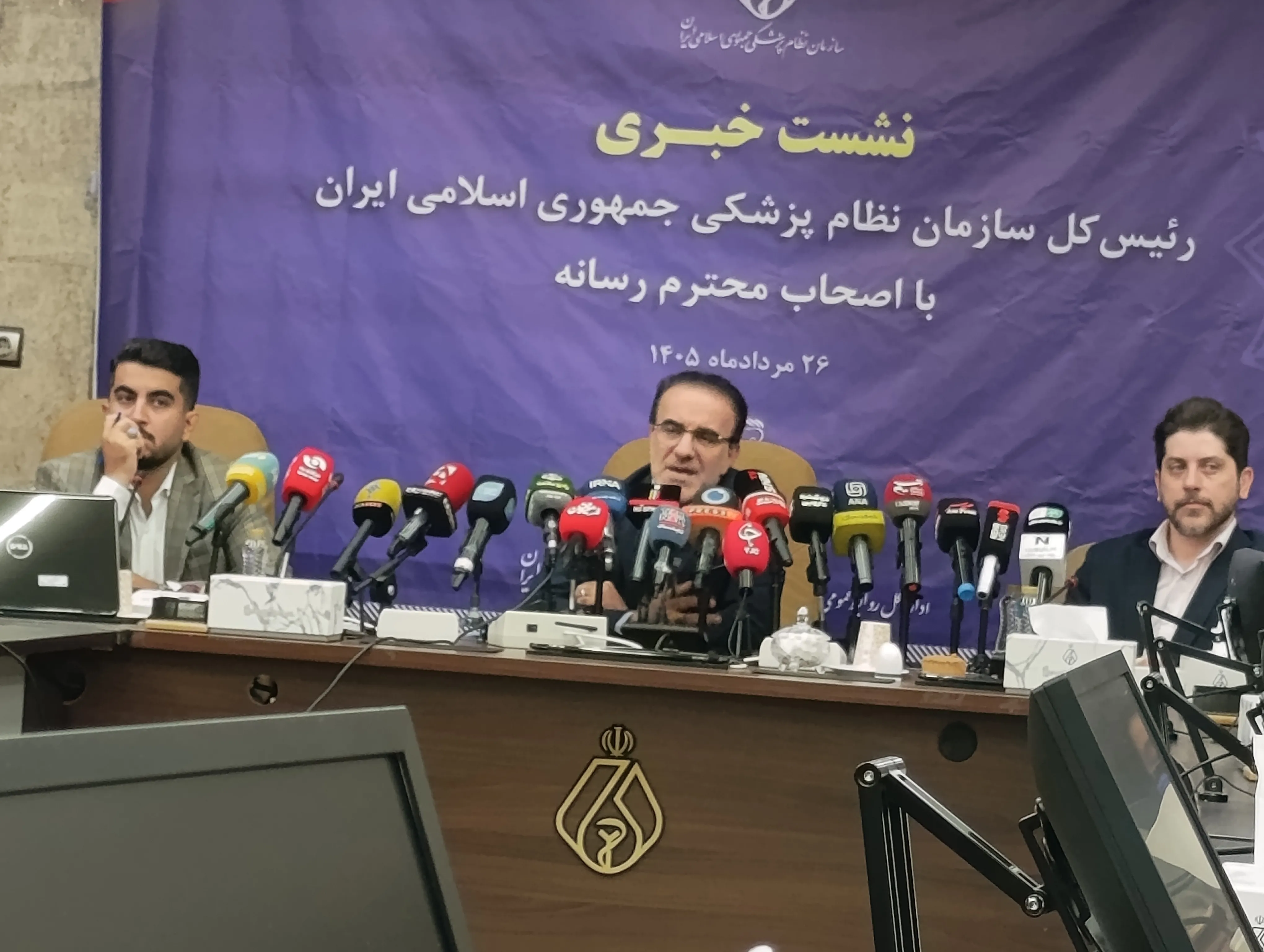 سرانه پزشک در ایران از میانگین جهانی بالاتر است/۳۶ درصد پزشکان عمومی و ۵۳ درصد متخصصان در پنج کلان‌شهر متمرکزند
