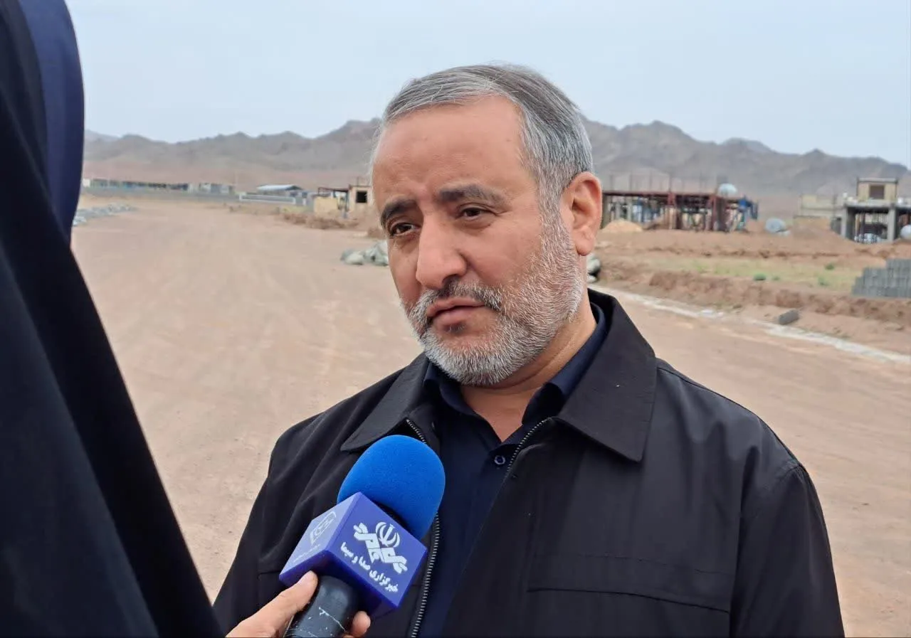 بازدید سایت نهضت ملی مسکن دستگرد با درخواست مردم در میز خدمت انجام شد