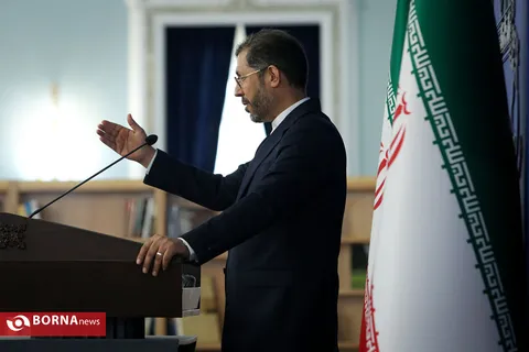 خطیب‌زاده در وین: ان‌پی‌تی با تنفس مصنوعی زنده است