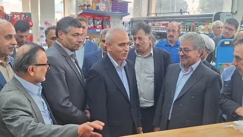 بازدید معاون وزیر از روستا بازار شهرستان بوئین زهرا 