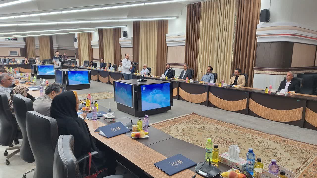 فوتبال ساحلی ایران ظرفیت قهرمانی جهان را دارد/ورزشگاه آزادی در نیم فصل دوم آماده می شود