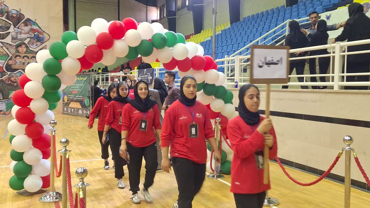 آغاز مسابقات وزنه‌برداری قهرمانی کشور و المپیاد استعدادهای برتر در قزوین