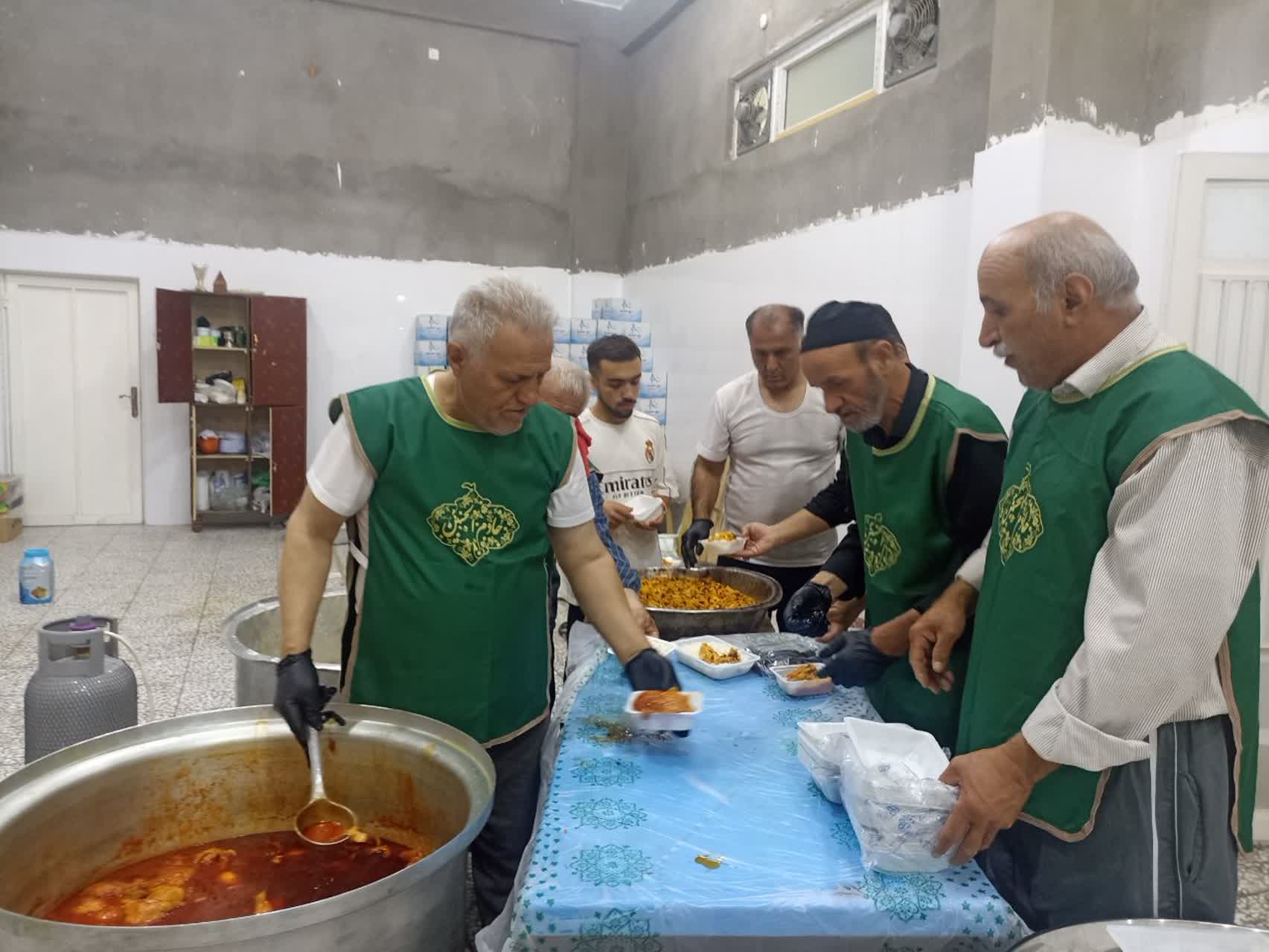 برپایی موکب بین‌المللی «عبرات» با برنامه‌های فرهنگی و خدماتی در مسیر نجف تا کربلا 
