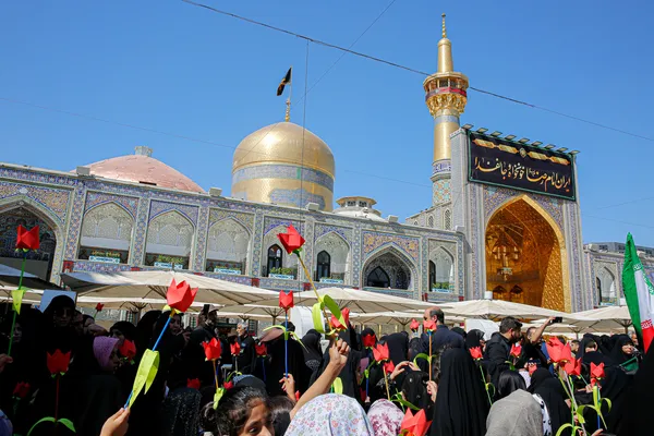  عزاداری هیئت کودکان در حرم مطهر امام هشتم(ع)