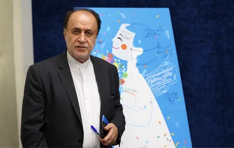 نایب‌رئیس مجلس: برگزاری جشنواره تئاتر کودک و نوجوان را باید به تمدن کهن همدان گره زد