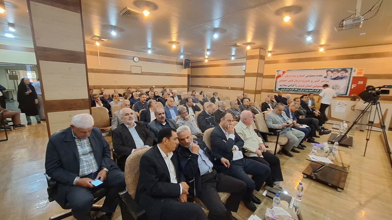 بررسی چالش‌های بیمه‌ای و درمانی کارگران کشور در کمیته بیمه و درمان کشور در استان قزوین