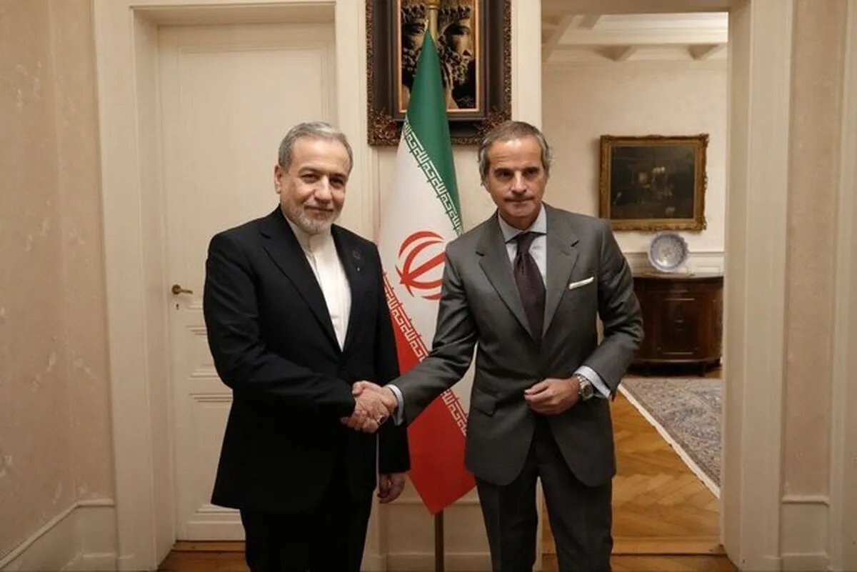 Araghchi Meets with Grossi in Geneva Amidst Nuclear Negotiations
