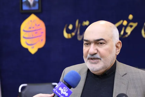 استاندار خوزستان خبر داد: تامین ۲۲ دستگاه ماشین‌آلات خدماتی و عمرانی برای تقویت توان دهیاری‌های استان