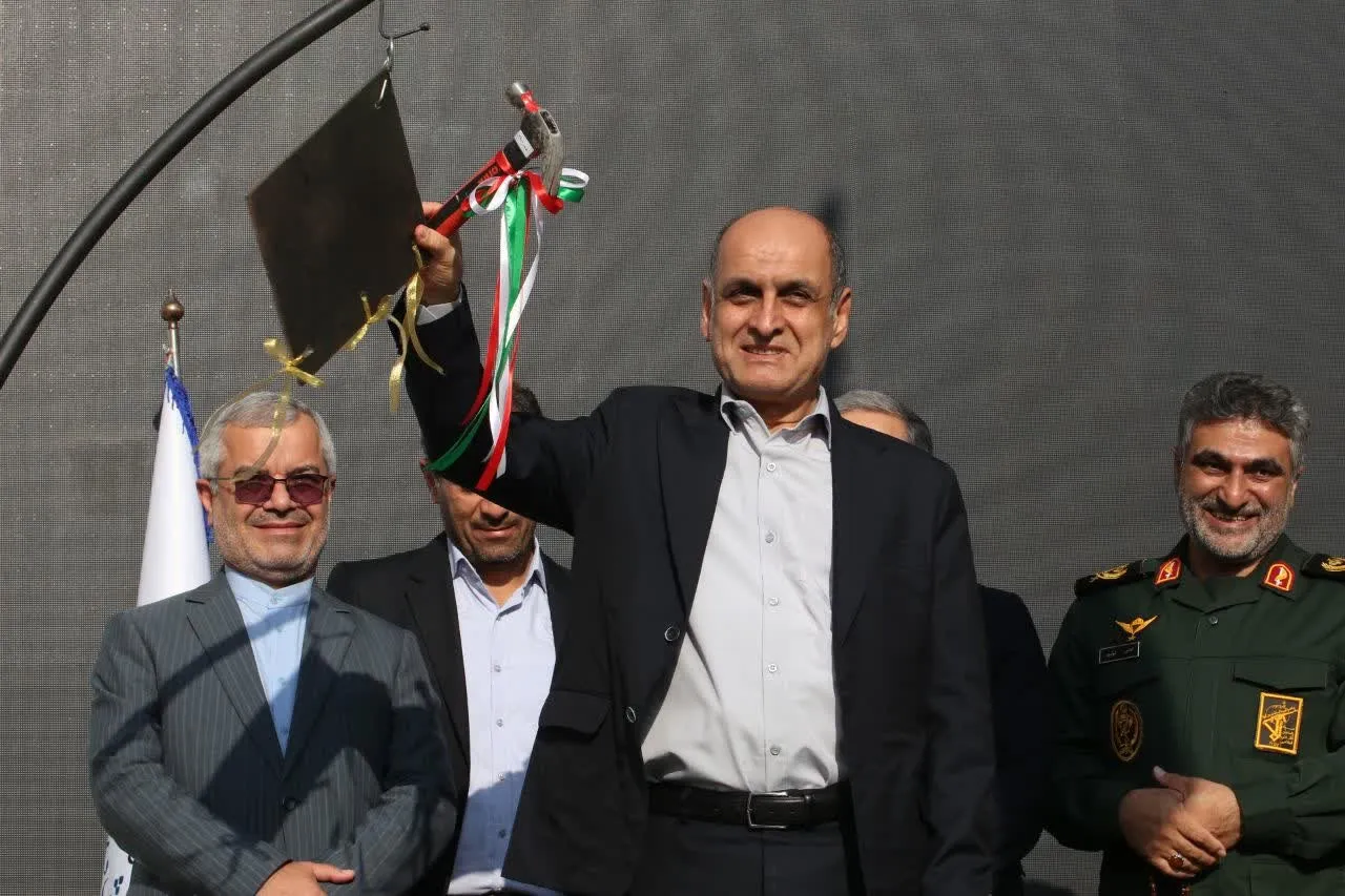 زنگ مهر در مدارس گیلان نواخته شد؛ تأکید بر نقش علم و مدرسه در ساخت آینده ایران