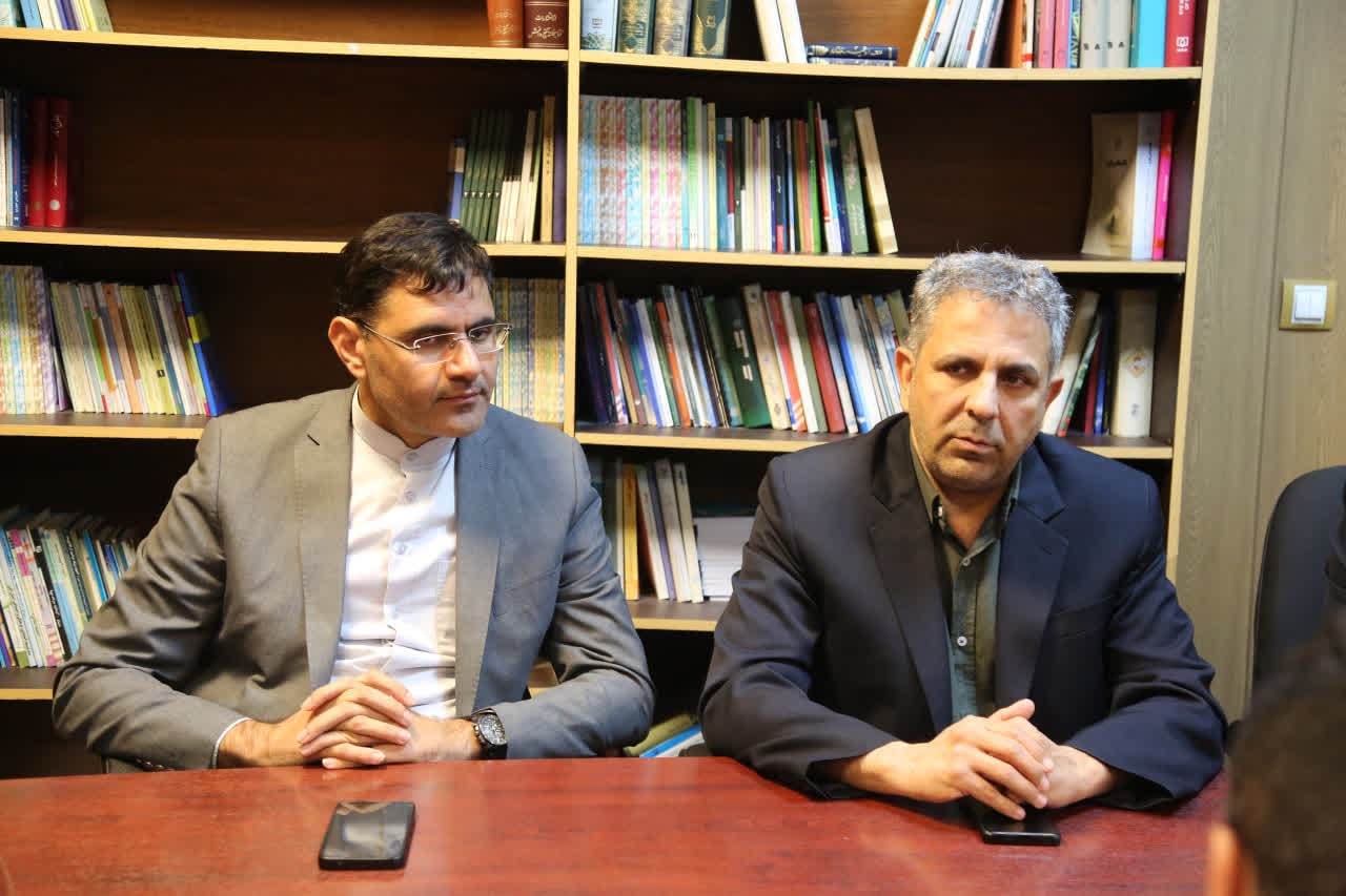 بررسی کنترل سیلاب احتمالی رودخانه یوسفآباد در نشست مشترک مسئولان شهرستانهای بوئینزهرا و اشتهارد بررسی کنترل سیلاب احتمالی رودخانه یوسفآباد در نشست مشترک مسئولان شهرستانهای بوئینزهرا و اشتهارد