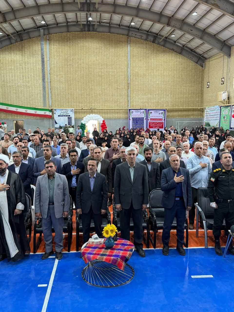 قطار افتتاح سالن های ورزشی در گلستان به ایستگاه قلی تپه رسید قطار افتتاح سالن های ورزشی در گلستان به ایستگاه قلی تپه رسید