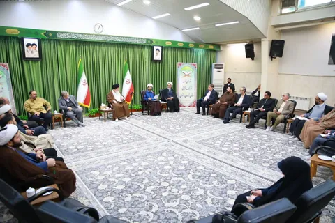 آیت‌ا...علم‌الهدی: تقویت تشکیلات قرآنی، زمینه‌ساز بهره‌گیری از ظرفیت‌های مشهد است