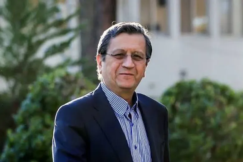 همتی: اظهارات جدید آمریکا با ادعاهای قبلی سازگار نیست