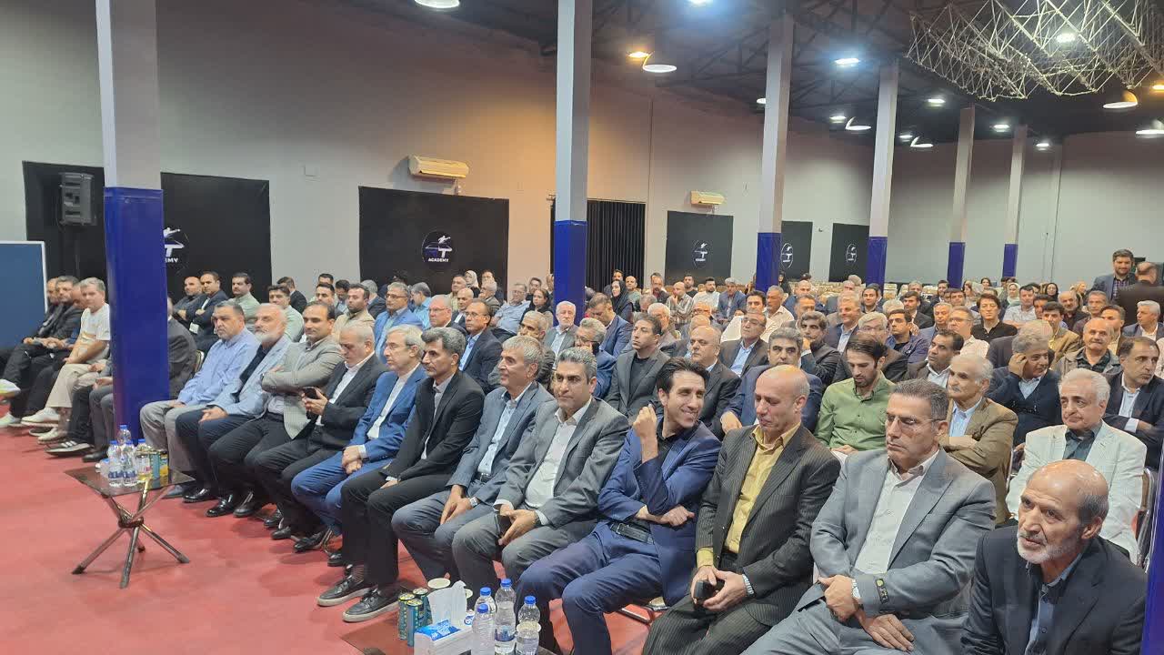 رئیس فدراسیون تنیس روی میز کشور: خدمات دکتر محمدی در تنیس روی میز قزوین ماندگار است