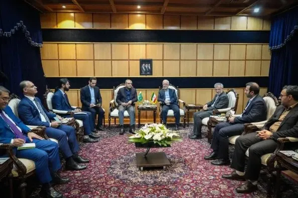 وزیر کشور: ایران و پاکستان برای افزایش مبادلات تجاری به 10 میلیارد دلار مانعی ندارند