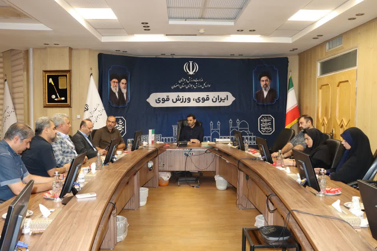 دیدار هیئتمدیره انجمن رسانههای ورزشی با مدیرکل ورزش اصفهان؛ تسهیل پوشش خبری در دستور کار قرار گرفت دیدار هیئتمدیره انجمن رسانههای ورزشی با مدیرکل ورزش اصفهان؛ تسهیل پوشش خبری در دستور کار قرار گرفت