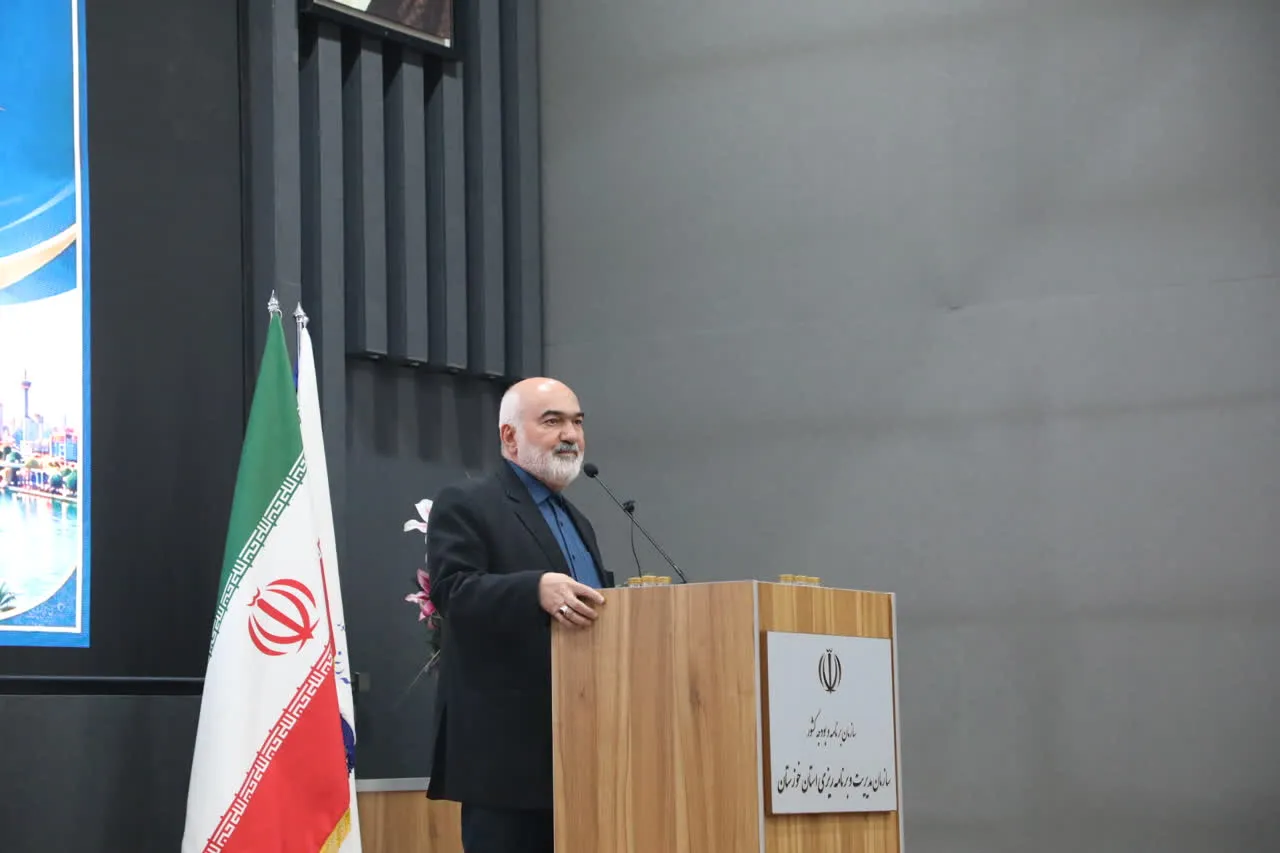 استاندار در مراسم معارفه رییس جدید سازمان برنامه و بودجه: خوزستان در آستانه فصل جدیدی از تحول و شکوفایی است