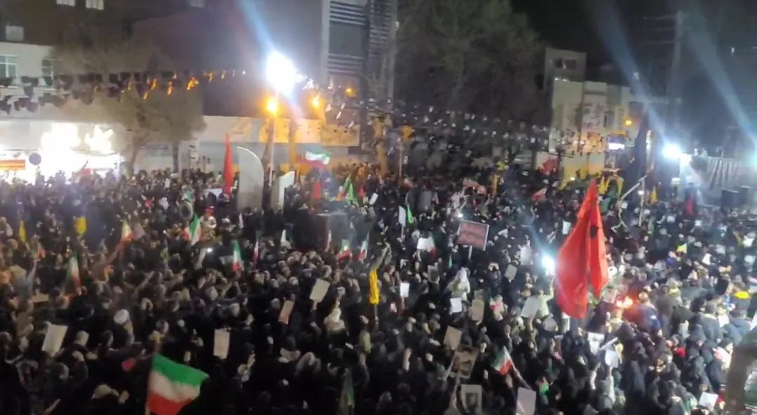 حضور حماسی مردم البرز در شب هفتم