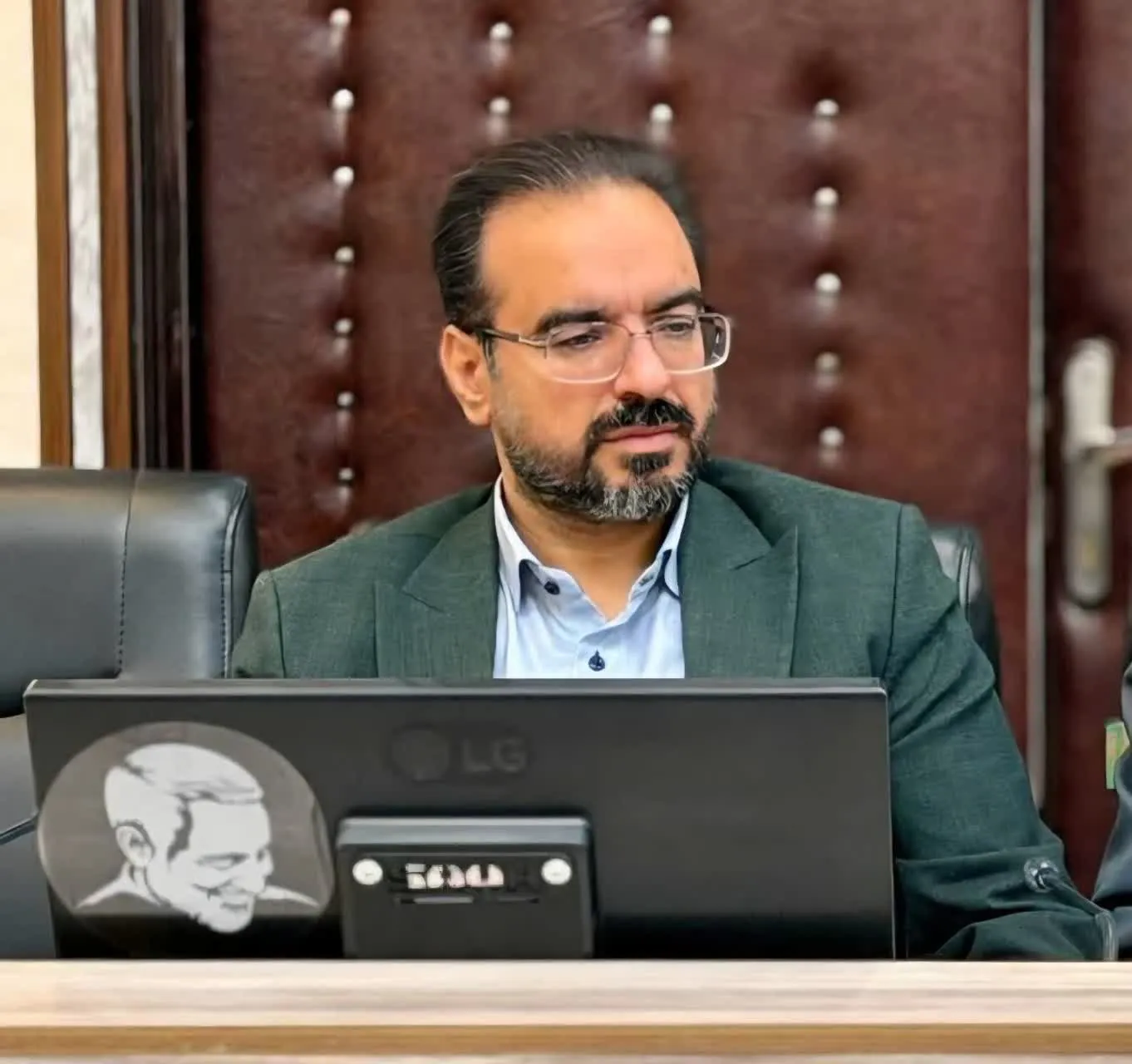 آغاز رأی‌گیری مرحله استانی «انتخاب جوان سال ۱۴۰۴» در یزد