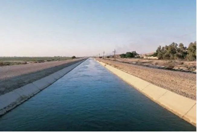 برای نخستینبار در کشور؛ توزیع آب دشت قزوین به تشکل آببران و کشاورزان واگذار شد برای نخستینبار در کشور؛ توزیع آب دشت قزوین به تشکل آببران و کشاورزان واگذار شد