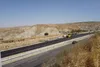 آسفالت تازه زیر پای جاده سبز / بهسازی ۱۰ کیلومتری محور بجنورد-جنگل گلستان کلید خورد