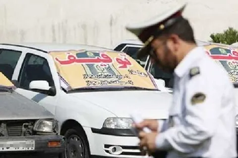 توقیف سواری پژوپارس با سرعت ۱۸۰ کیلومتر در محور میناب-بندرعباس