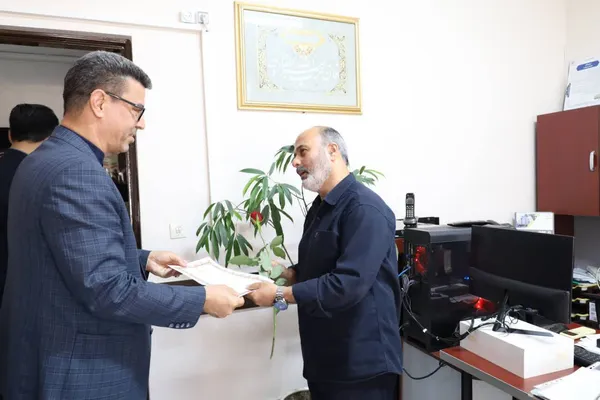 تقدیر مدیرکل ورزش و جوانان خراسان رضوی از کارکنان به مناسبت روز کارمند