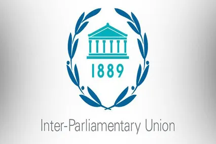 از یک نجار انگلیسی تا اتحادیه ۱۸۴ پارلمان جهان