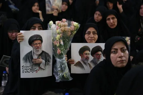مراسم گرامیداشت رهبر شهید امت در حرم حضرت عبدالعظیم (ع)