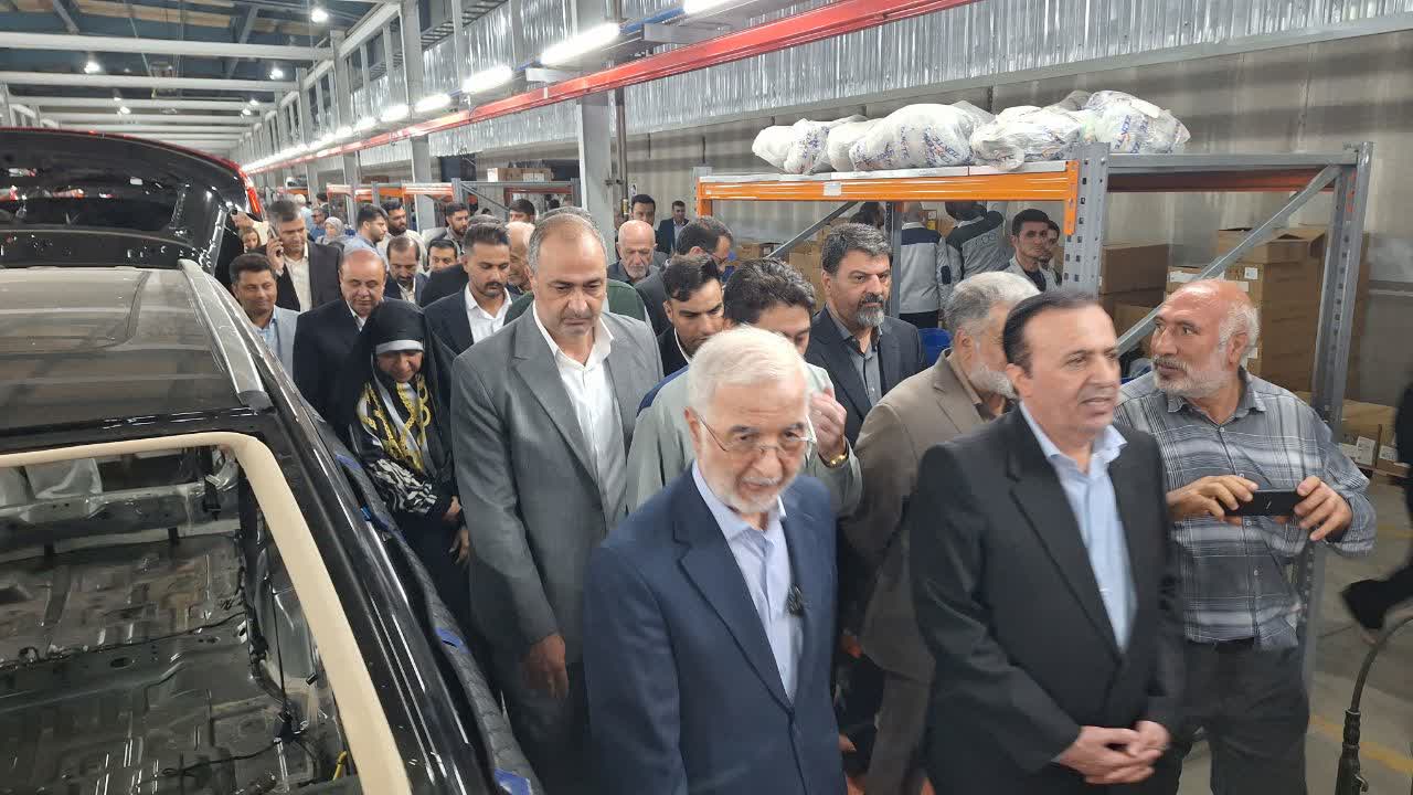 شرکت خودروسازی آرتابان با حضور وزیر کشور در قزوین افتتاح شد شرکت خودروسازی آرتابان با حضور وزیر کشور در قزوین افتتاح شد