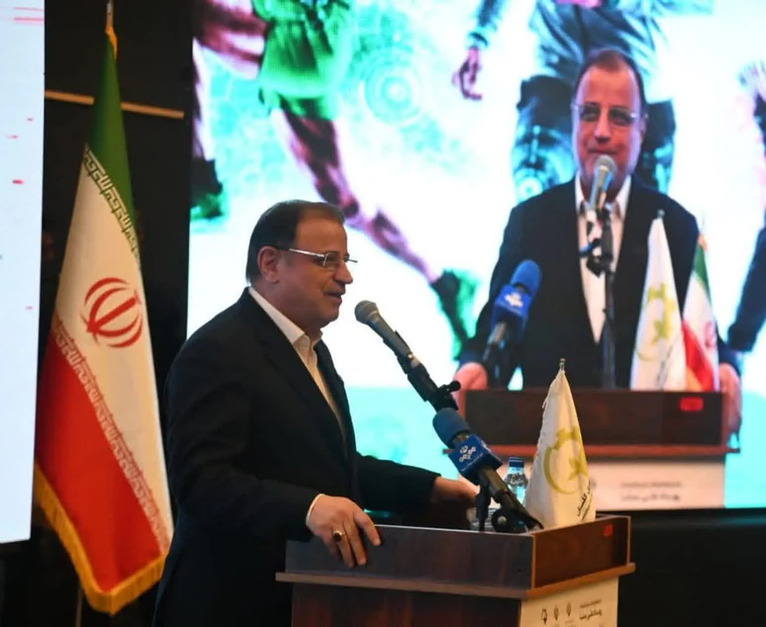استاندار گلستان : دولت چهاردهم در شرایط جنگ و فشار اقتصادی خدمت رسانی را متوقف نکرد