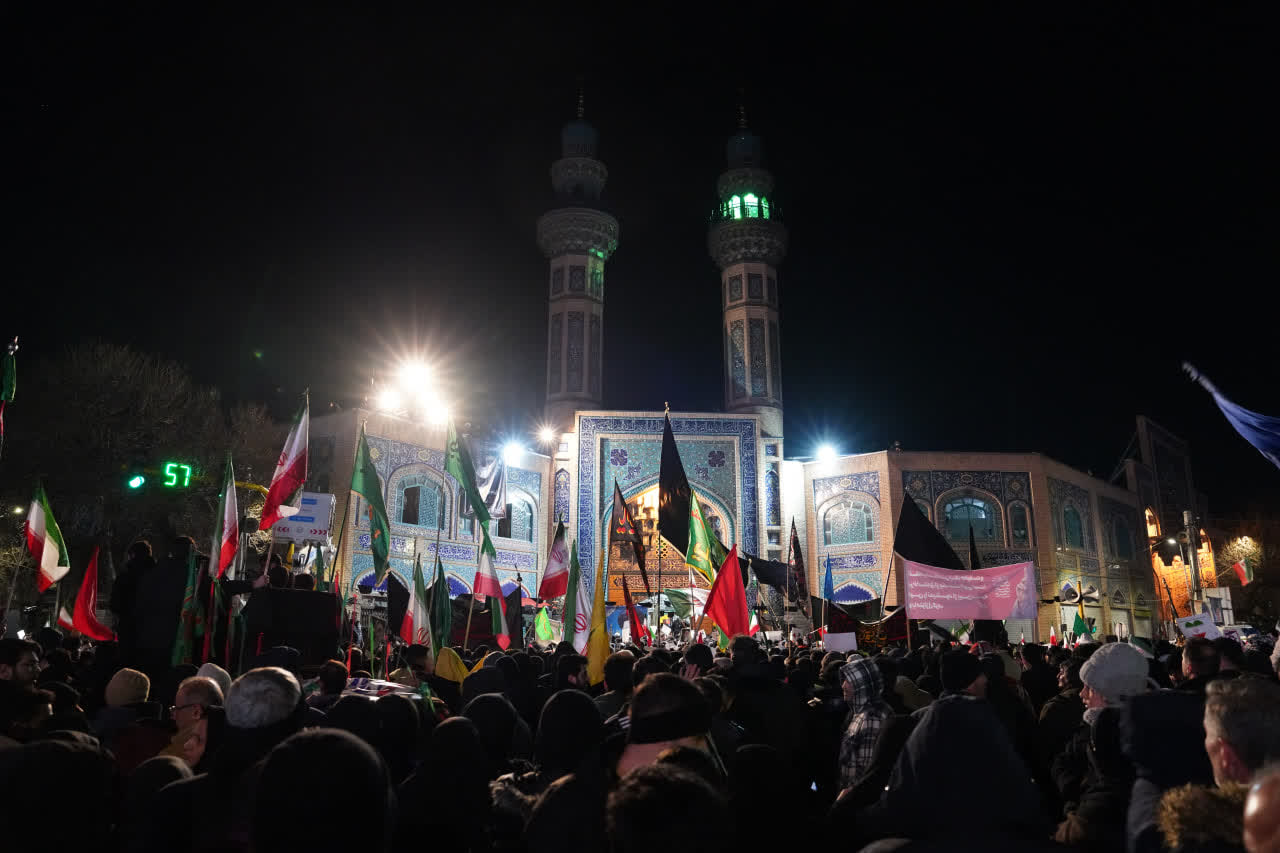 تجمع و خروش مردم اردبیل در خونخواهی رهبر انقلاب