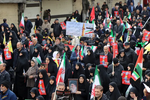 مردم کرمانشاه همگام سراسر کشور در روز قدس خشم خود را به رژیم صهیونیستی و آمریکا خونخوار ابراز کردند