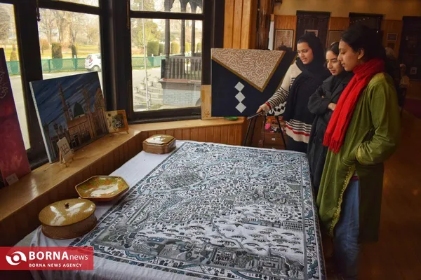 نمایشگاه هنری نقش و نگار در کشمیر هند