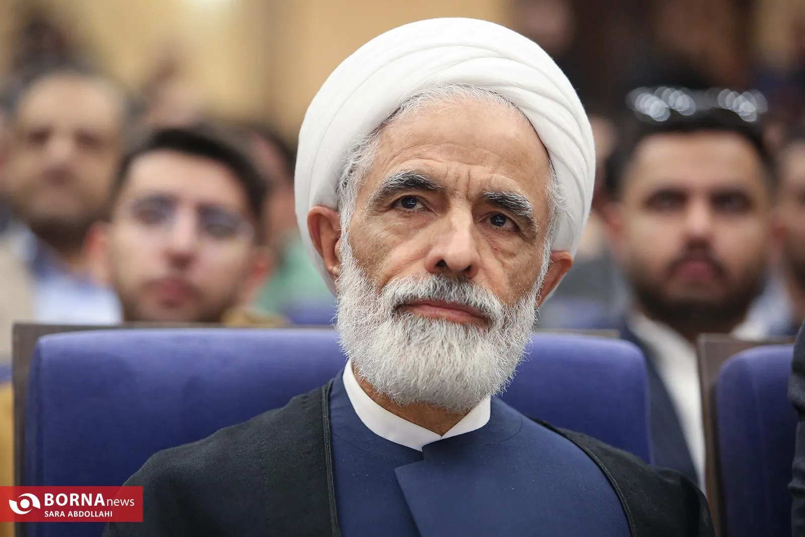 انصاری: پرچم ایران نماد همبستگی، پایداری و عزت ملی است