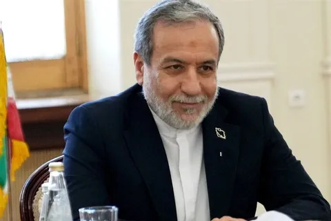 پیام تبریک عراقچی به وزیر جدید دفاع و پشتیبانی نیروهای مسلح